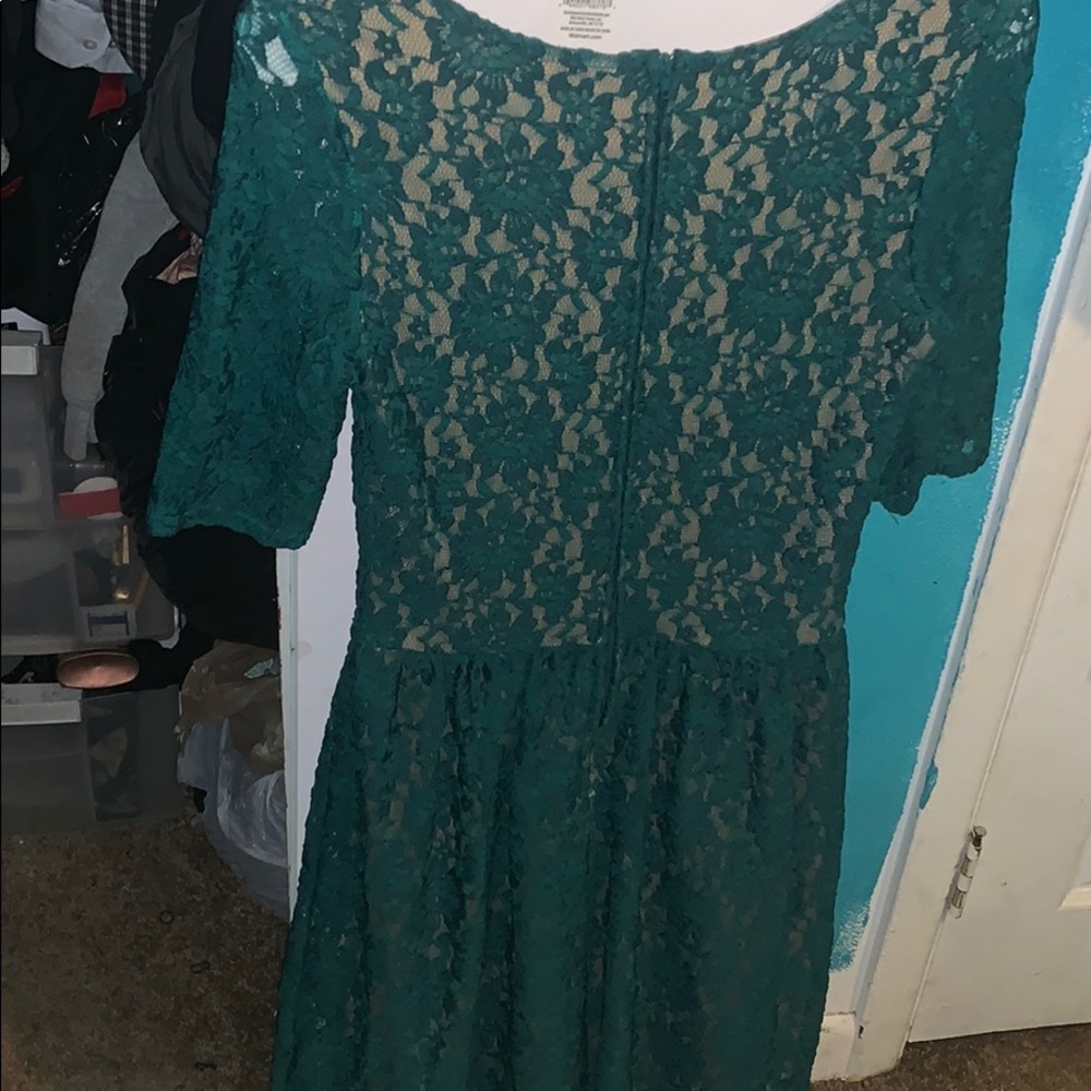 Dress - Picture 2 of 3